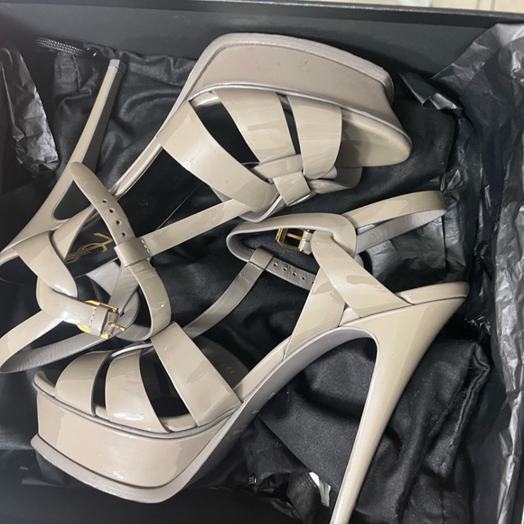 Saint laurent - Picture 3 of 7